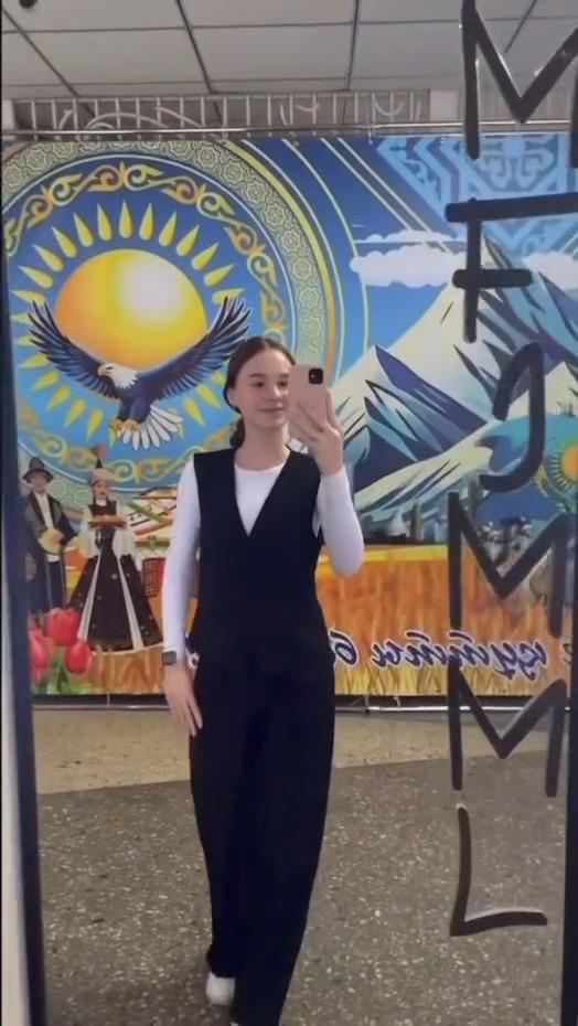 Фотоконкурс “Зеркальное селфи”!